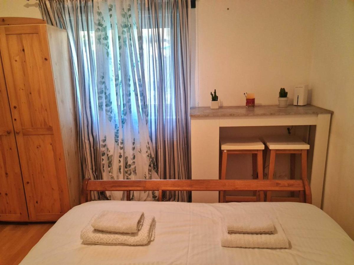 Small-Comfy Guest House In Donaustadt Garden - Not Shared! Vienne Extérieur photo