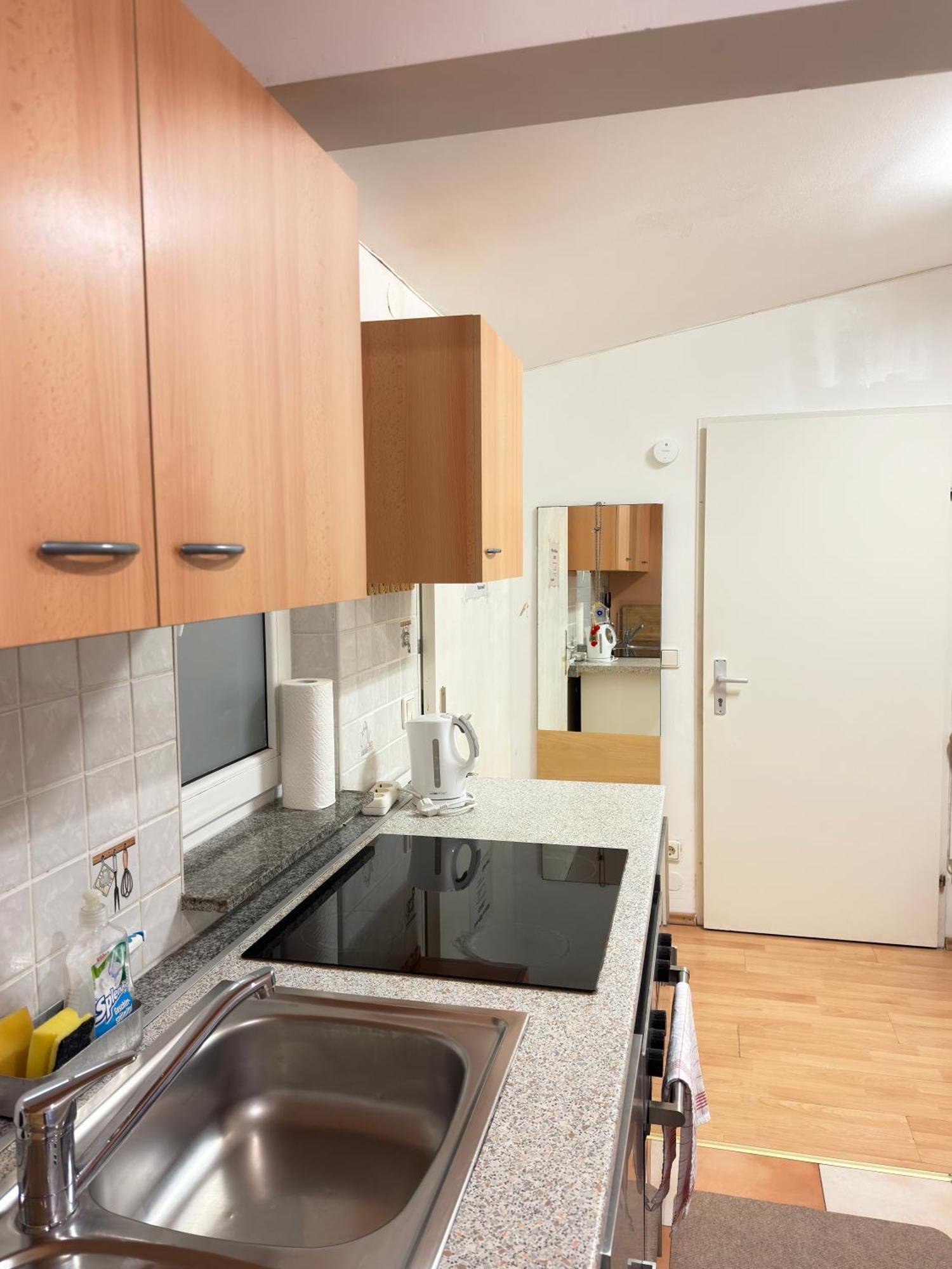 Small-Comfy Guest House In Donaustadt Garden - Not Shared! Vienne Extérieur photo